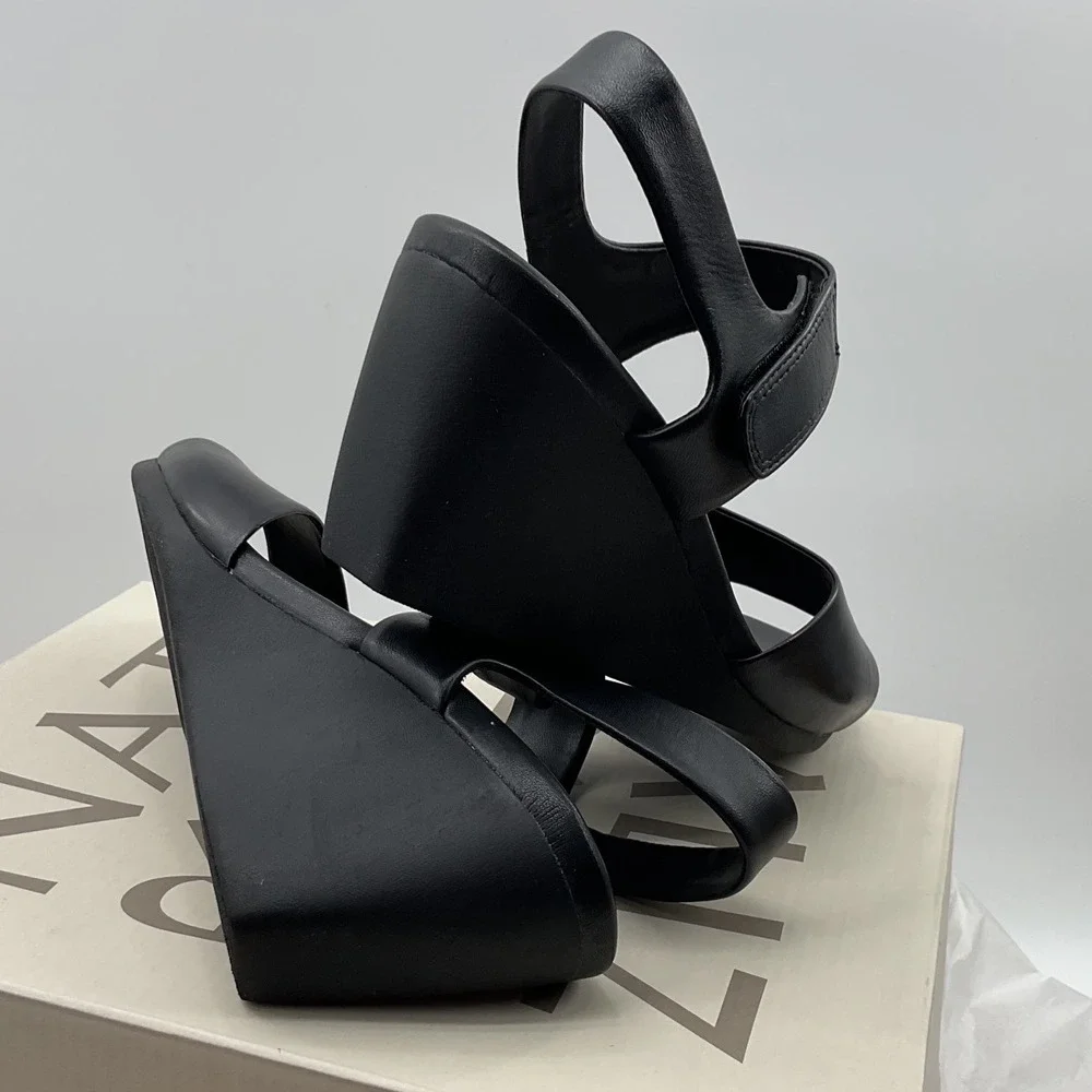 Naturalizer 27 Edit Ziv Black Leather Wedge Sandals Womens Slingback Strappy